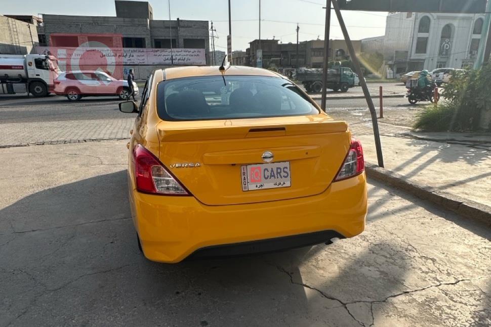 Nissan Versa